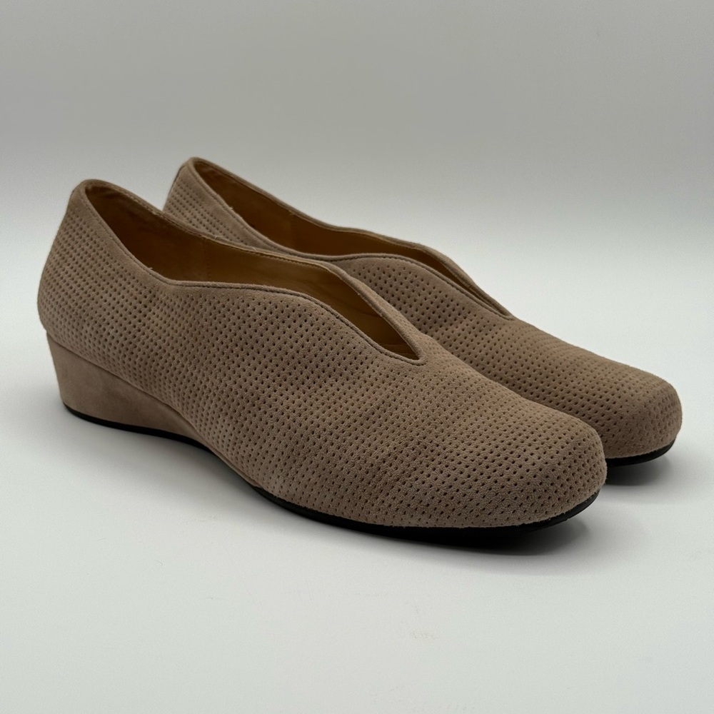 Vaneli Perforated Slip On Taupe Leather Wedge V-Cut Shoes Size 10M